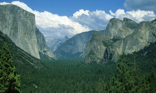 Wawona Tunnel Yosemite National Park
